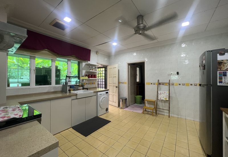 Bandar Tun Hussein Onn