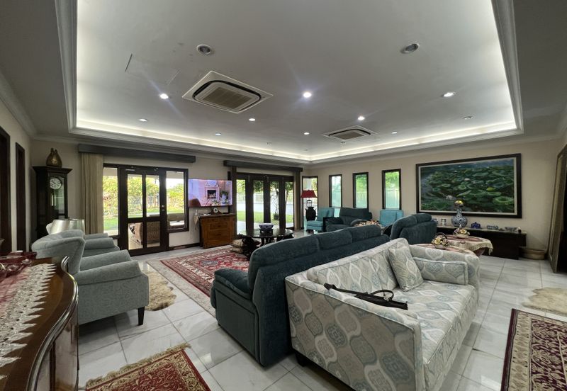 Bandar Tun Hussein Onn