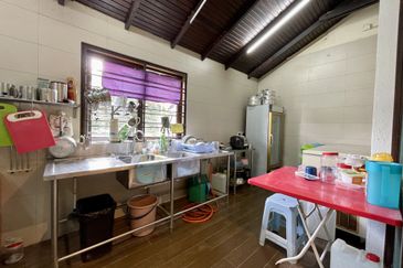 Jalan Bandar Kinrara 6B/8J 