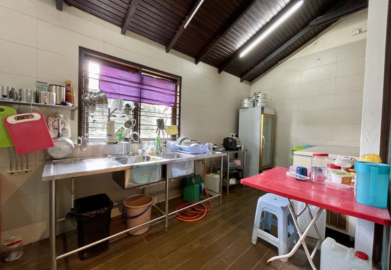 Jalan Bandar Kinrara 6B/8J 