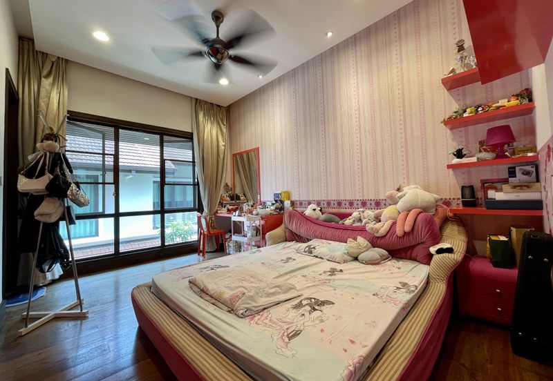 Jalan Bandar Kinrara 6B/8J 