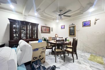 Bandar Tun Hussein Onn