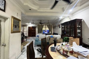 Bandar Tun Hussein Onn