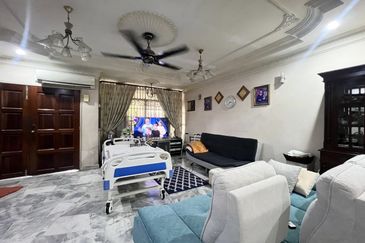 Bandar Tun Hussein Onn