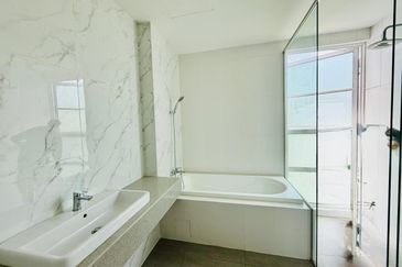 Residensi Emerald Damai (Emerald Hills)