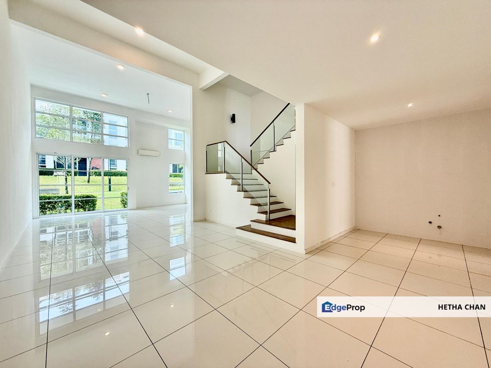 Emerald Hills Alam Damai 3 Storey Garden Terrace For Sale, Kuala Lumpur, Cheras