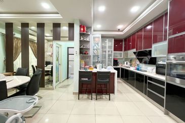 Hijauan Residence