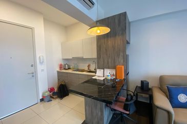 28 Boulevard (28 BLVD)