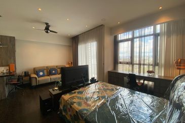 28 Boulevard (28 BLVD)