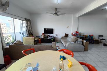 Pandan Mewah Heights Condominium