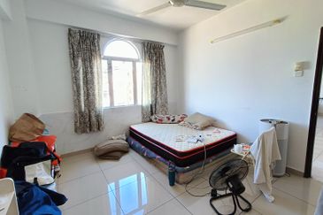 Pandan Mewah Heights Condominium