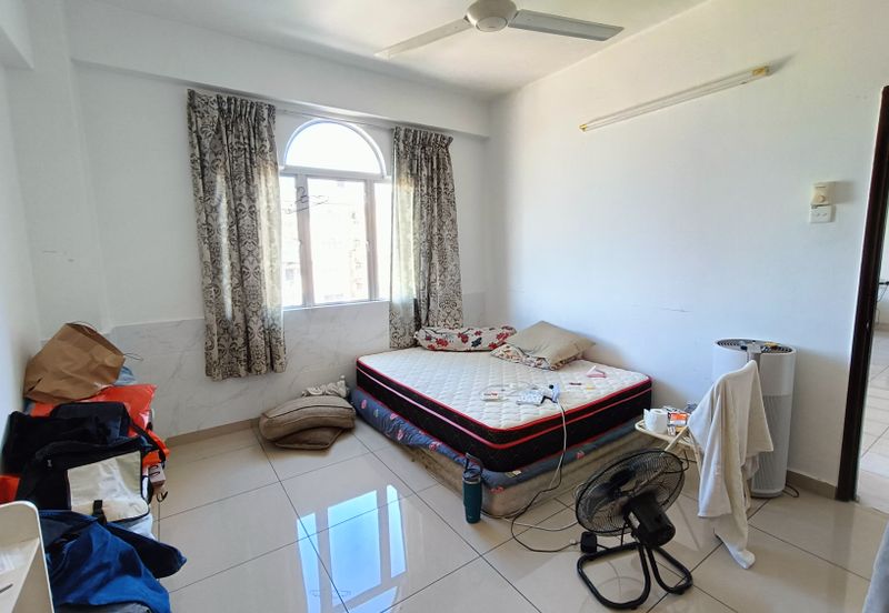 Pandan Mewah Heights Condominium