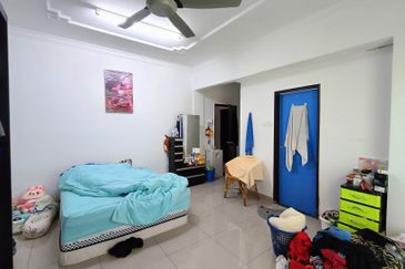 Pandan Mewah Heights Condominium