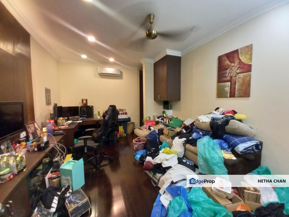 Taman Sungai Besi Indah 2 Storey Terrace House For Sale, Selangor, Seri Kembangan