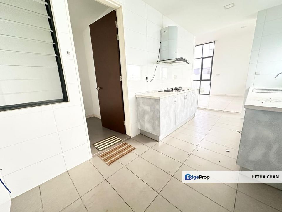 Twin Palms Sungai Long 2.5 Storey Semi D House For Sale, Selangor, Kajang