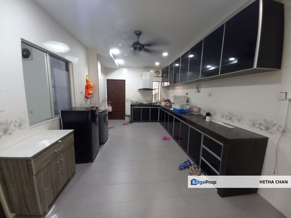 Taman Lestari Putra Section 6 Terrace House 2 Storey For Sale, Selangor, Seri Kembangan