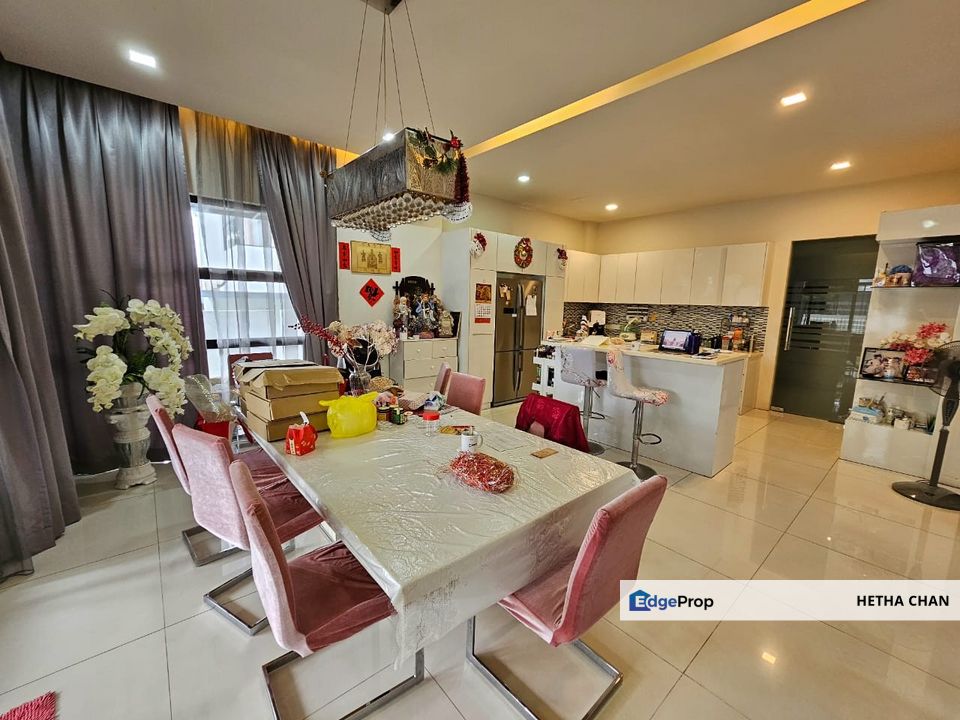 Twin Palms Sungai Long 3 Storey Bungalow House For Sale, Selangor, Kajang