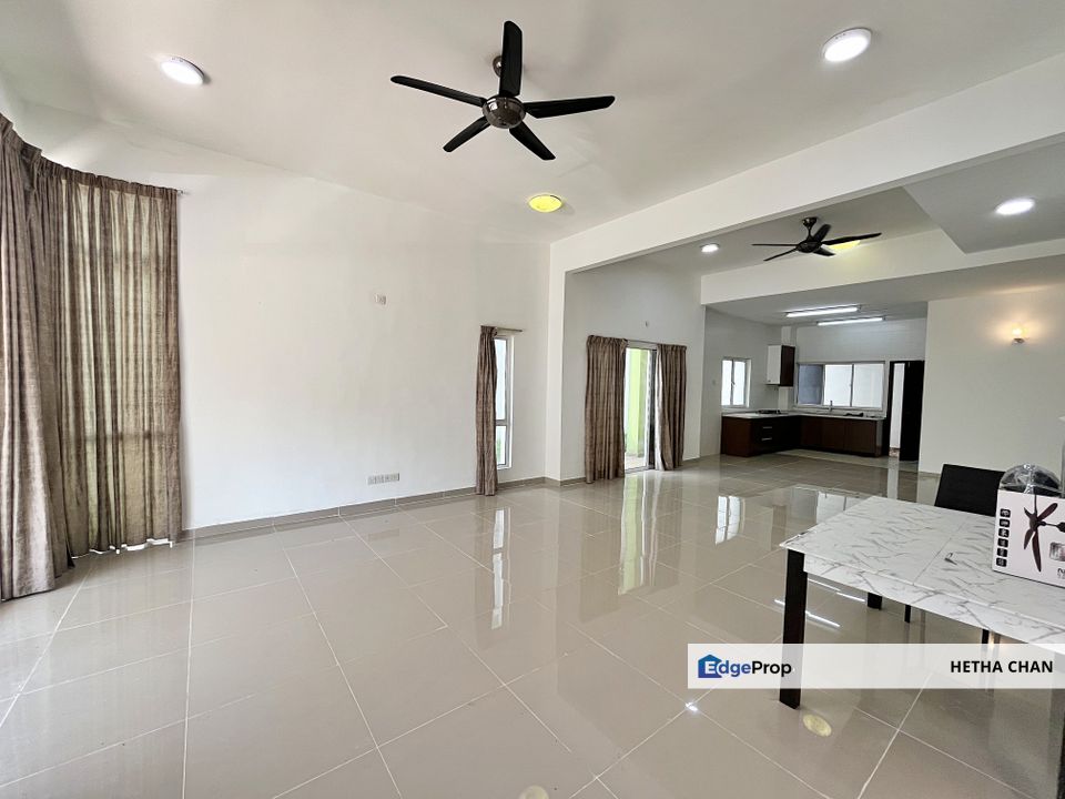 D’Impian Tropika Balakong 3 Storey Semi D For Sale, Selangor, Balakong