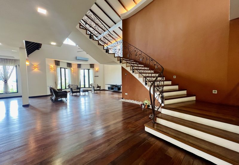 Impian Golf & Country Club