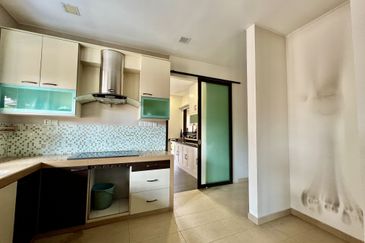 Impian Golf & Country Club