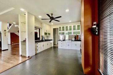 Impian Golf & Country Club