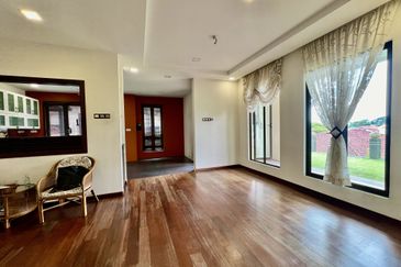 Impian Golf & Country Club