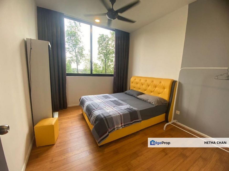 Dream City Seri Kembangan Service Apartment With Garden For Sale, Selangor, Seri Kembangan