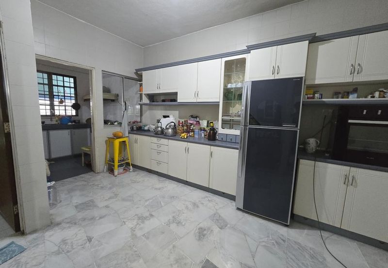 SL 2, Bandar Sungai Long