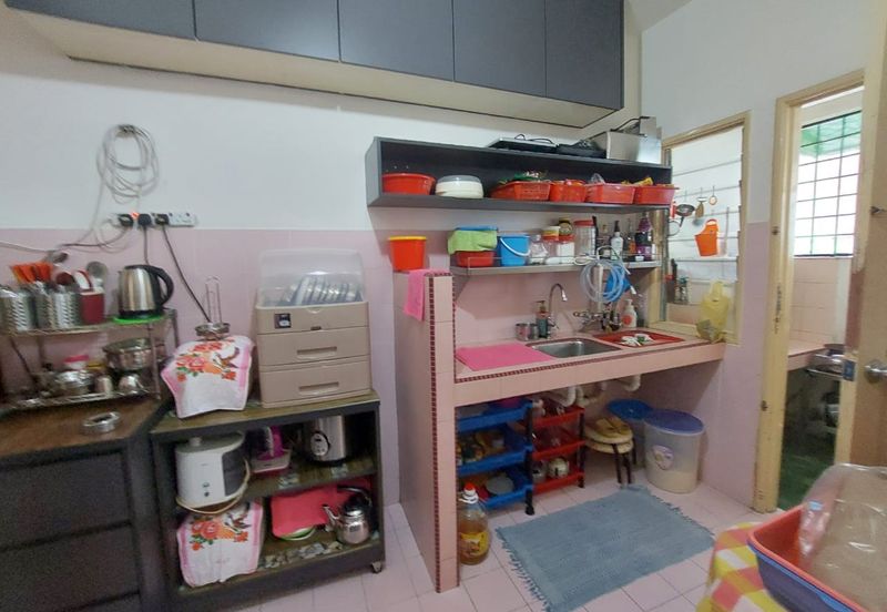 SL 9, Bandar Sungai Long