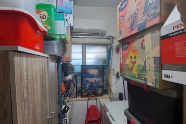 SL 9, Bandar Sungai Long