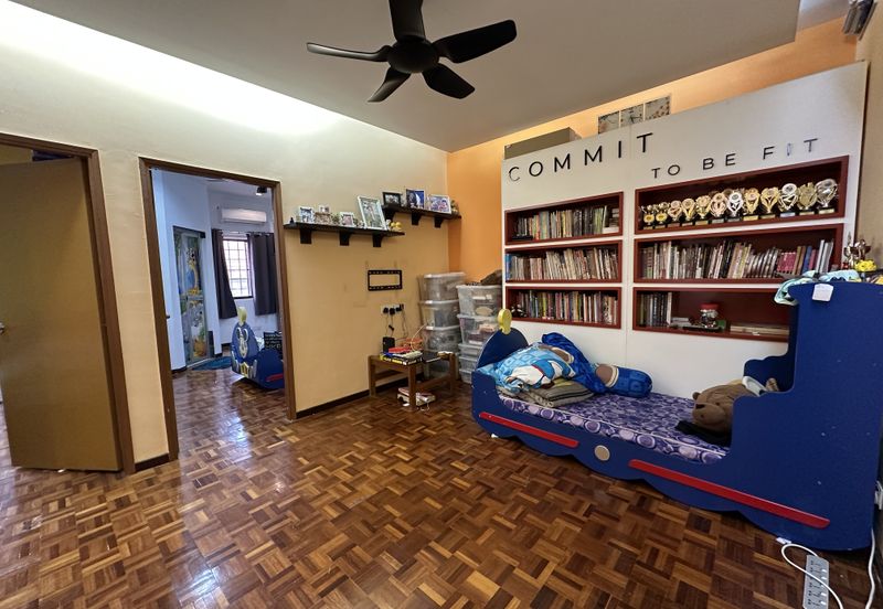 SL 2, Bandar Sungai Long