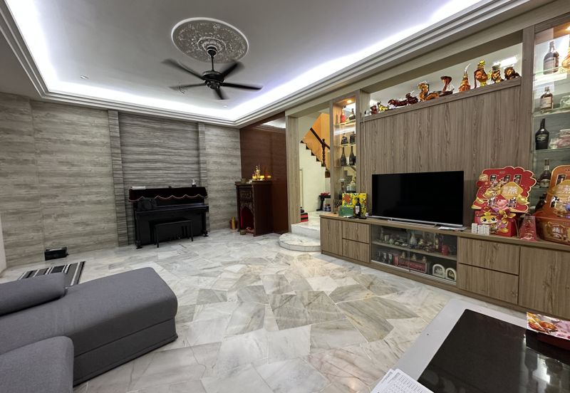 SL 2, Bandar Sungai Long