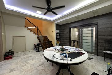 SL 2, Bandar Sungai Long