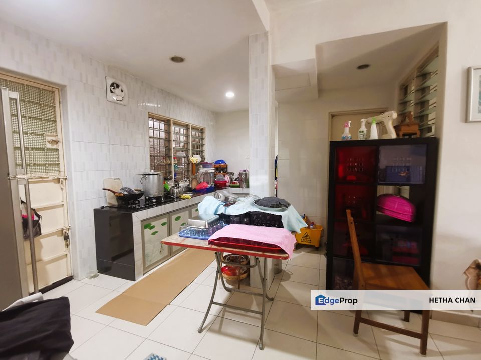 Bukit Serdang 11 Seri Kembangan 2 Storey Semi-D For Sale, Selangor, Seri Kembangan