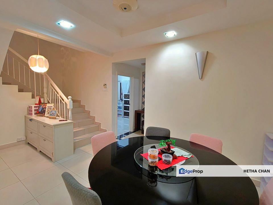 Taman Bukit Cheras Kuala Lumpur 2 Storey Superlink For Sale, Kuala Lumpur, Cheras