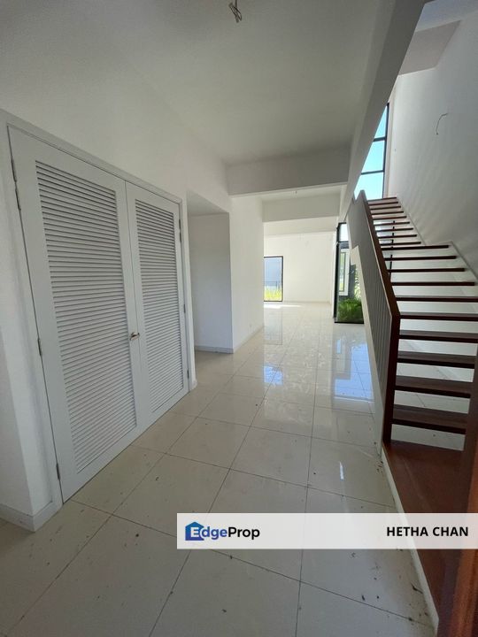 Ridgefield Tropicana Heights Kajang 3 Storey Semi D For Sale, Selangor, Kajang