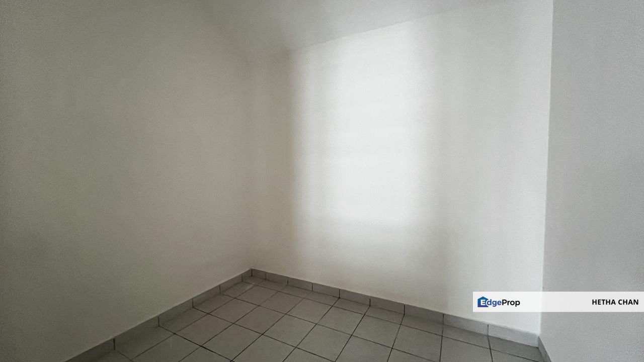 Taman Semanja TTDI Grove Kajang 2 Storey Semi D For Sale, Selangor, Kajang
