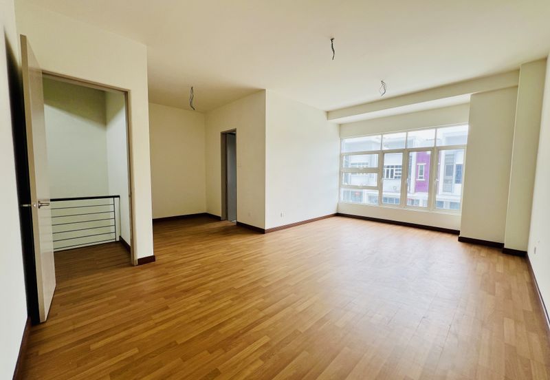 Semanja Park Terraces