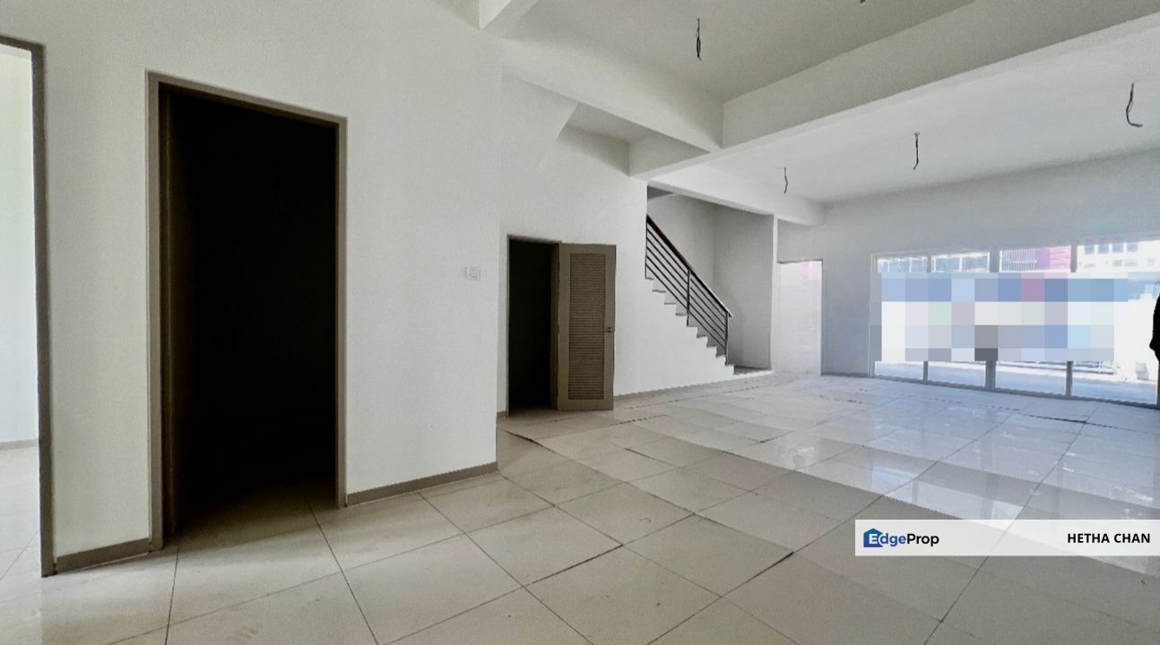 Taman Semanja Kajang Double Storey For Sale, Selangor, Kajang