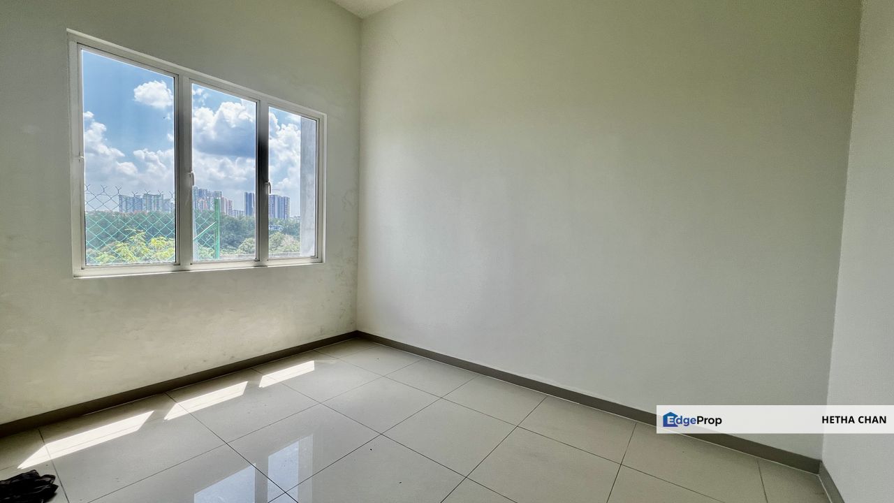 Taman Semanja Kajang Double Storey For Sale, Selangor, Kajang