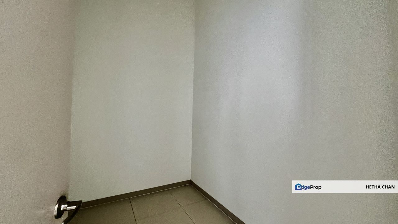 Taman Semanja Kajang Double Storey For Sale, Selangor, Kajang