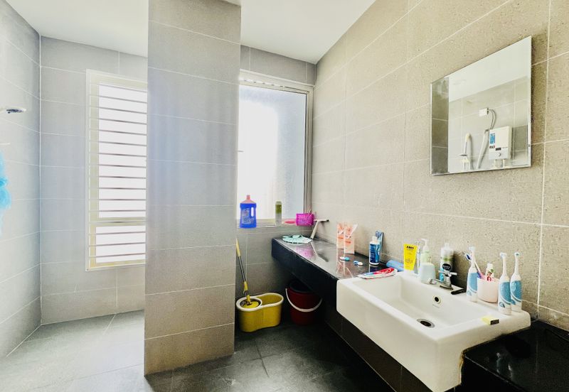 Semanja Park Terraces