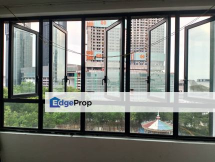 i-Residence i-City Shah Alam Partial Furnished Condominium For Sale, Selangor, Shah Alam