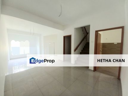 Taman Serdang Raya Seri Kembangan 2 Storey Terrace For Sale, Selangor, Seri Kembangan