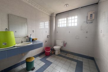 Bandar Tun Hussein Onn