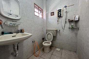 SL 11, Bandar Sungai Long