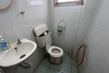 SL 11, Bandar Sungai Long