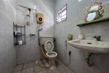 SL 11, Bandar Sungai Long