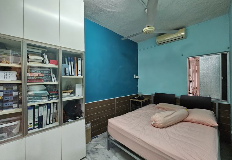 SL7, Bandar Sungai Long