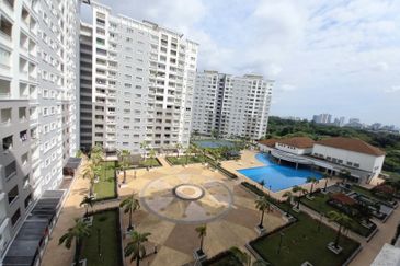 SuriaMas, Taman Sri Subang